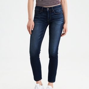 American Eagle skinny jeans (NWOT)